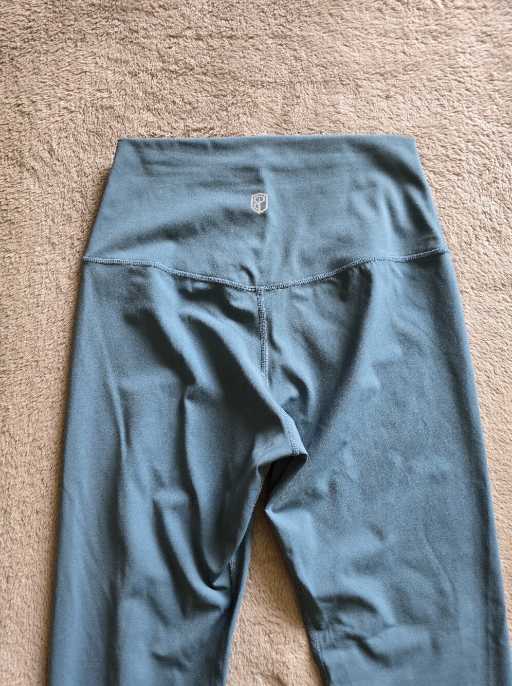 Born Primitive High-Waist Cropped Leggings 23" Inseam Size Medium - Picture 5 of 10